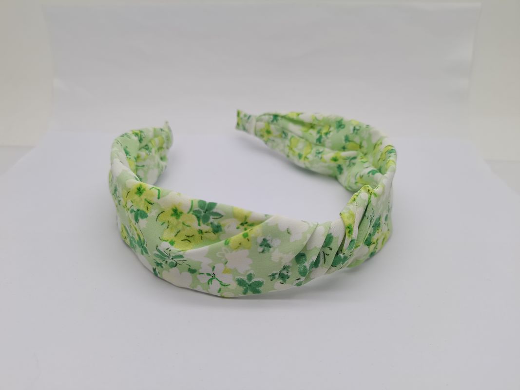 Zuivere en verse groene patronen haarband aanpassen ontwerp en kleur