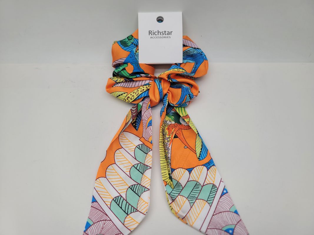 Kleurrijke stoffen Scrunchie Stoffen haar accessoires met verschillende patronen